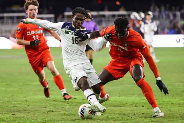 战的客场赛 战的客场赛